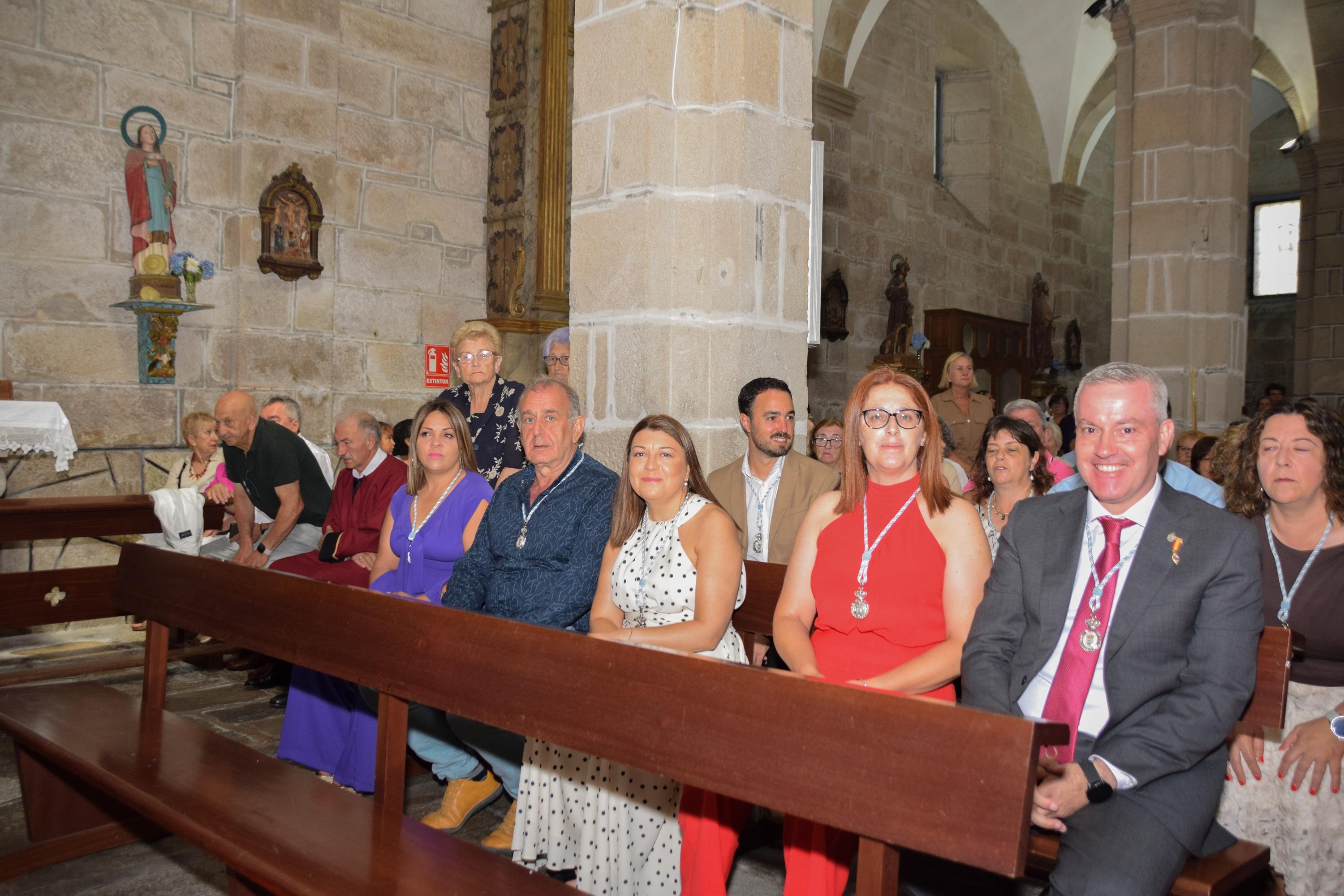 A Cañiza celebrou con devoción a festividade na honra do Santísimo Cristo da Agonía