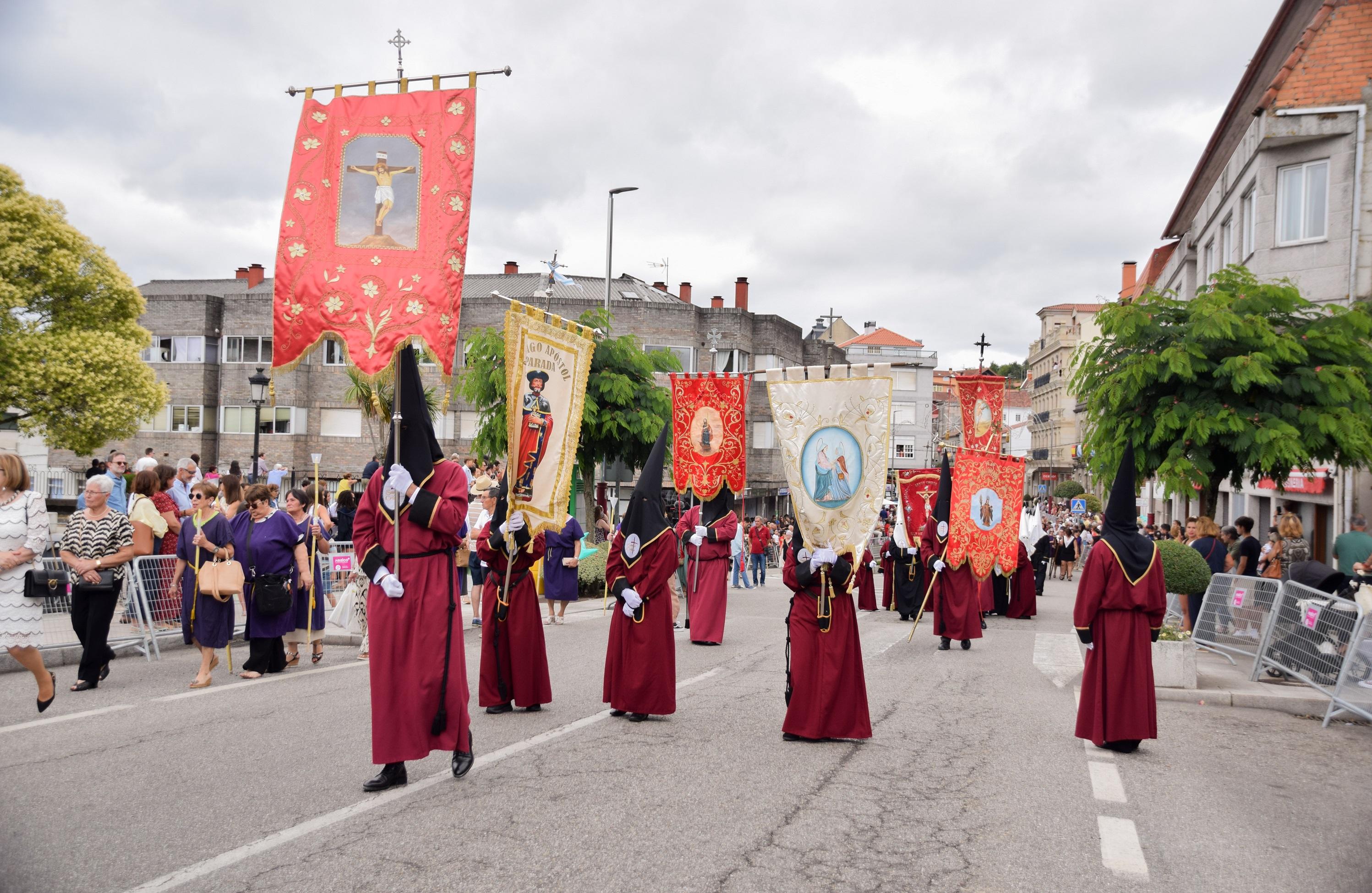 A Cañiza celebrou con devoción a festividade na honra do Santísimo Cristo da Agonía