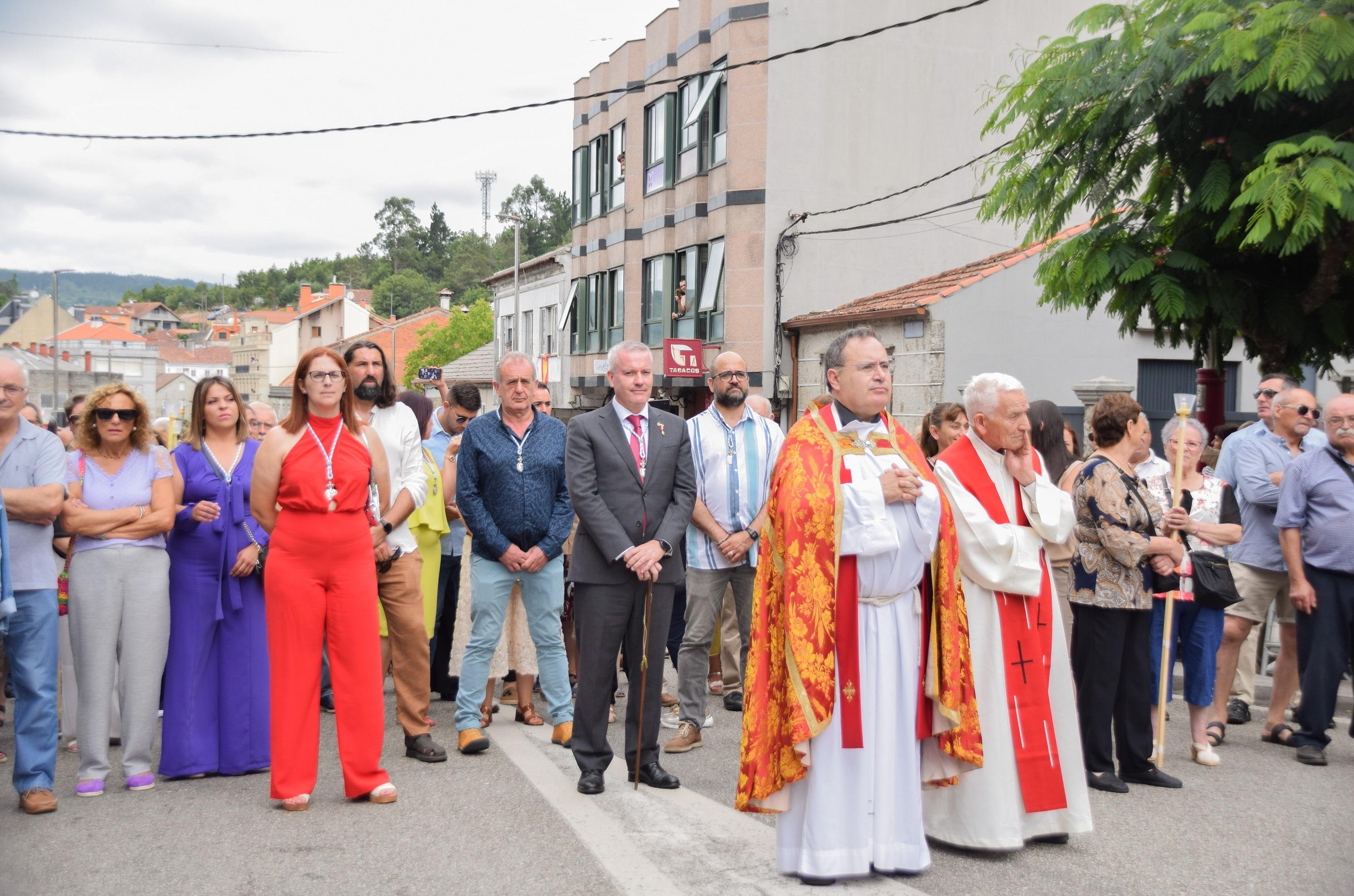 A Cañiza celebrou con devoción a festividade na honra do Santísimo Cristo da Agonía