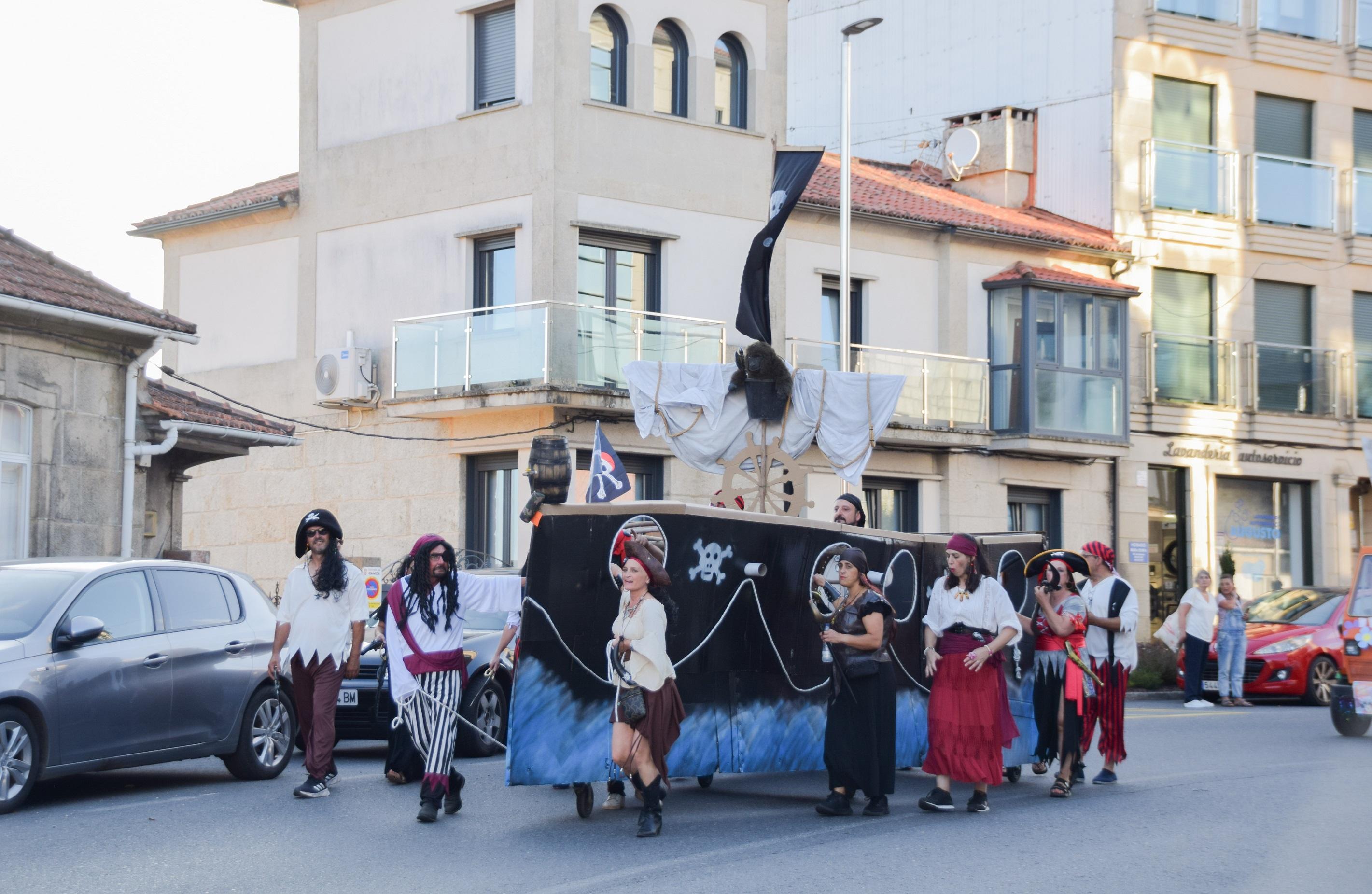 A Cañiza vive unha nova edición de éxito co seu ENTROIDO DE VERÁN