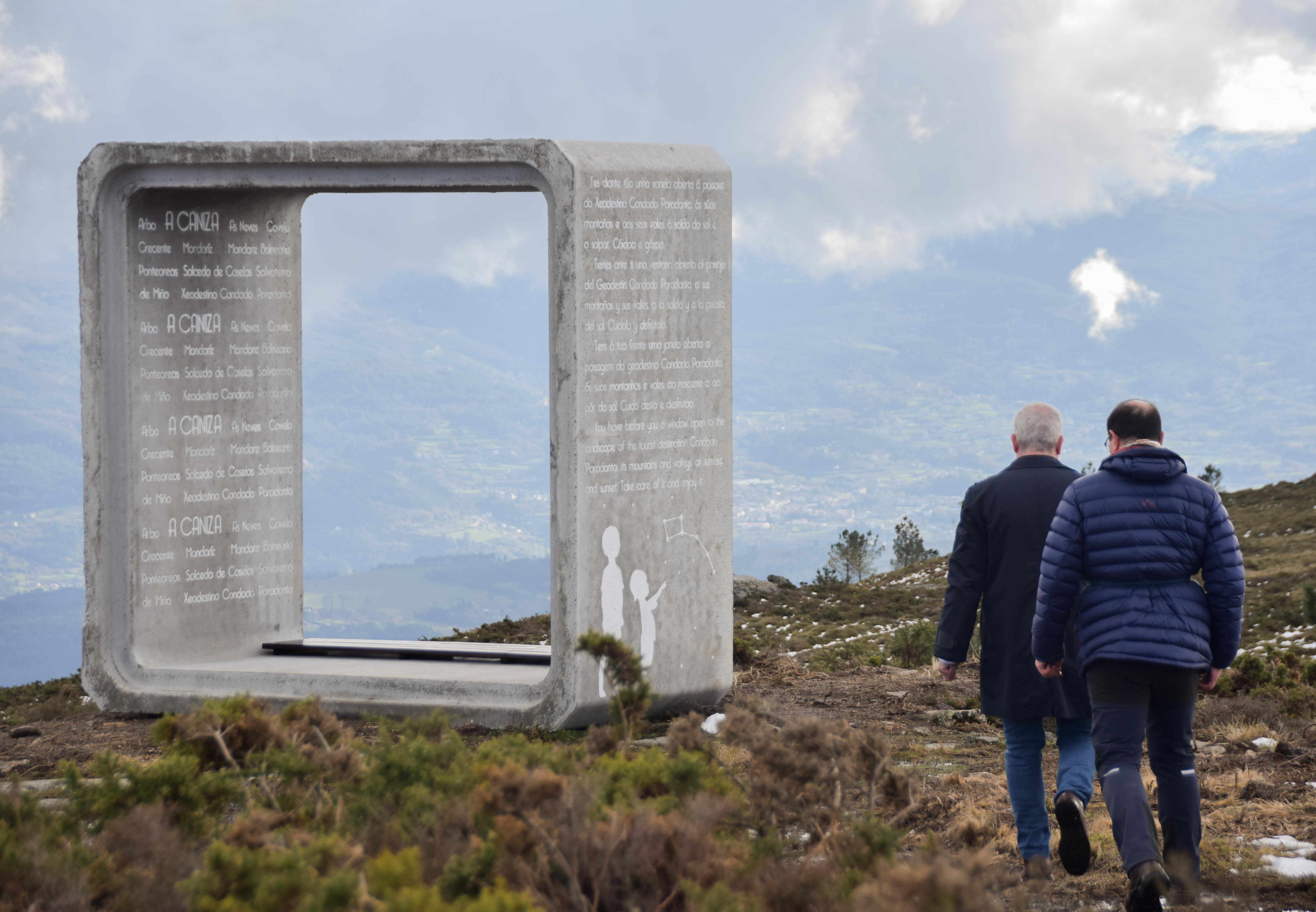 O Alcalde Luis Piña visita o Miradoiro do Montouto, un proxecto turístico estratéxico nun enclave singular