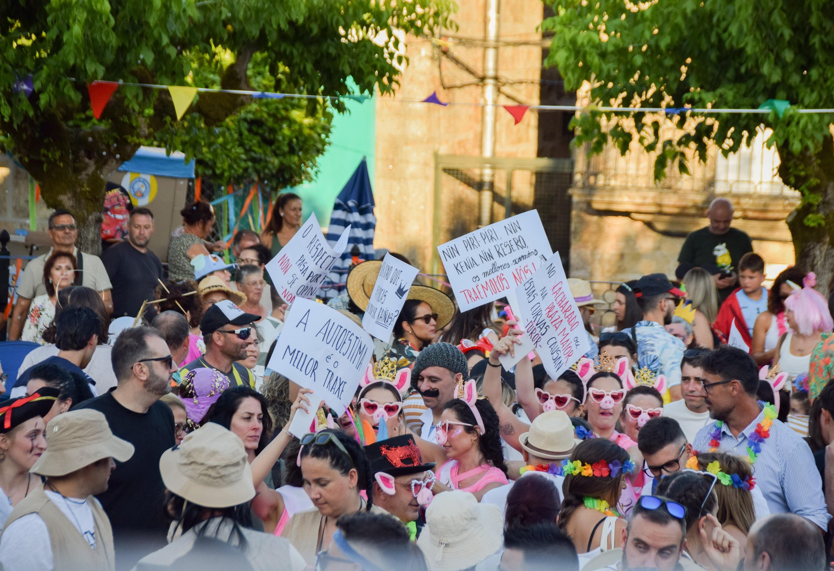 A Cañiza vive unha nova edición de éxito co seu ENTROIDO DE VERÁN