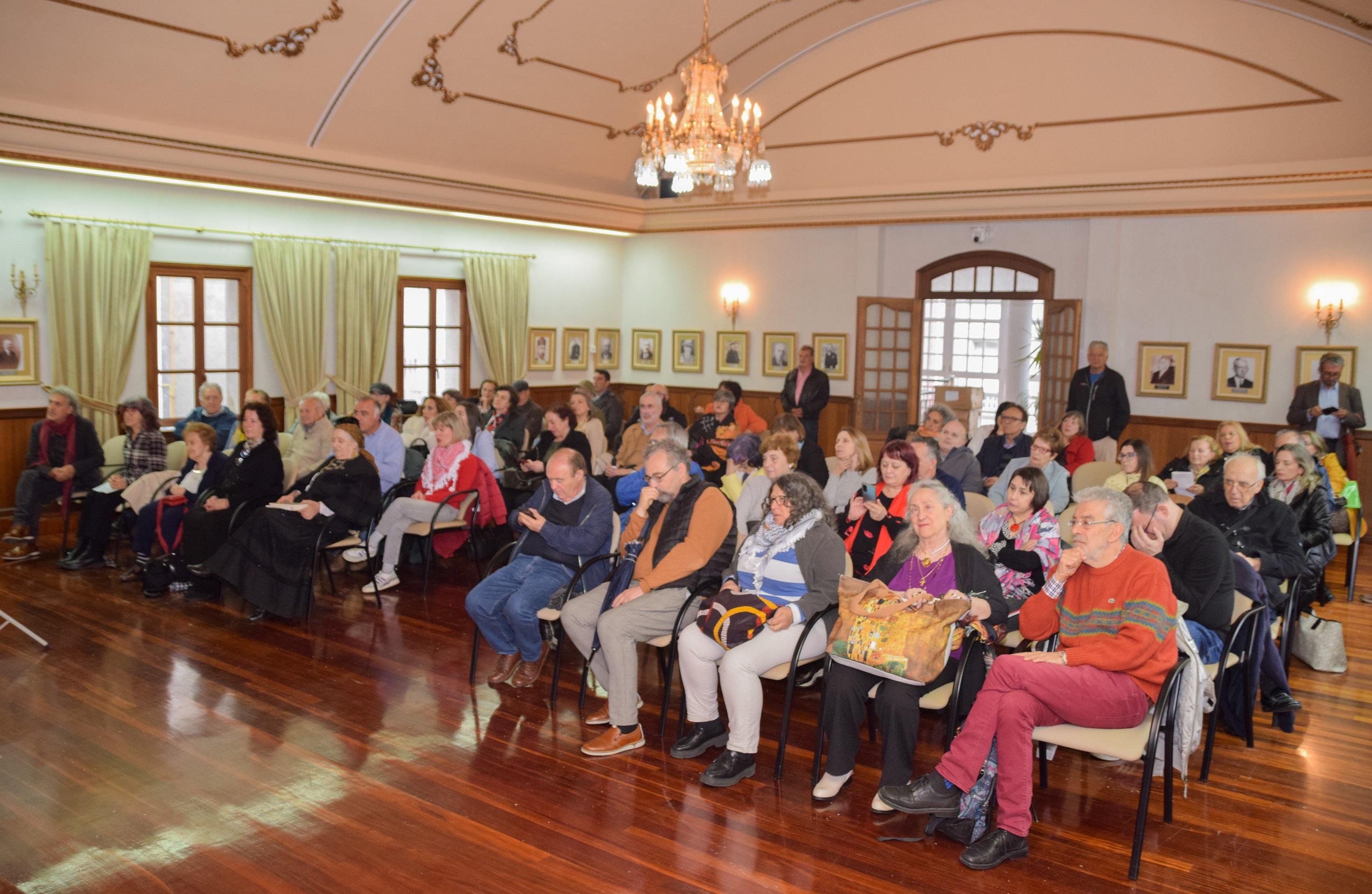 No mes das Letras Galegas, o Concello da Cañiza acolle un «Encontro Poético», organizado polo noso artista máis universal, Diego De Giraldez