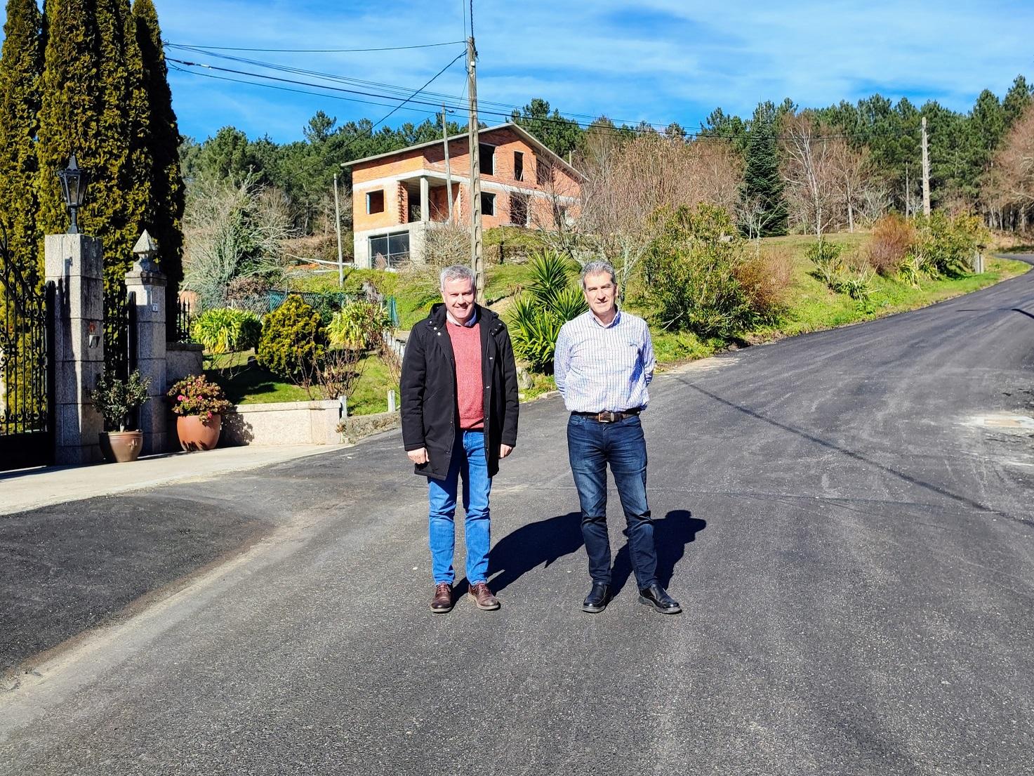 O Alcalde visita as obras de mellora dos camiños de Xunqueiras, Coto do Muiño e Santa Baia no Couto