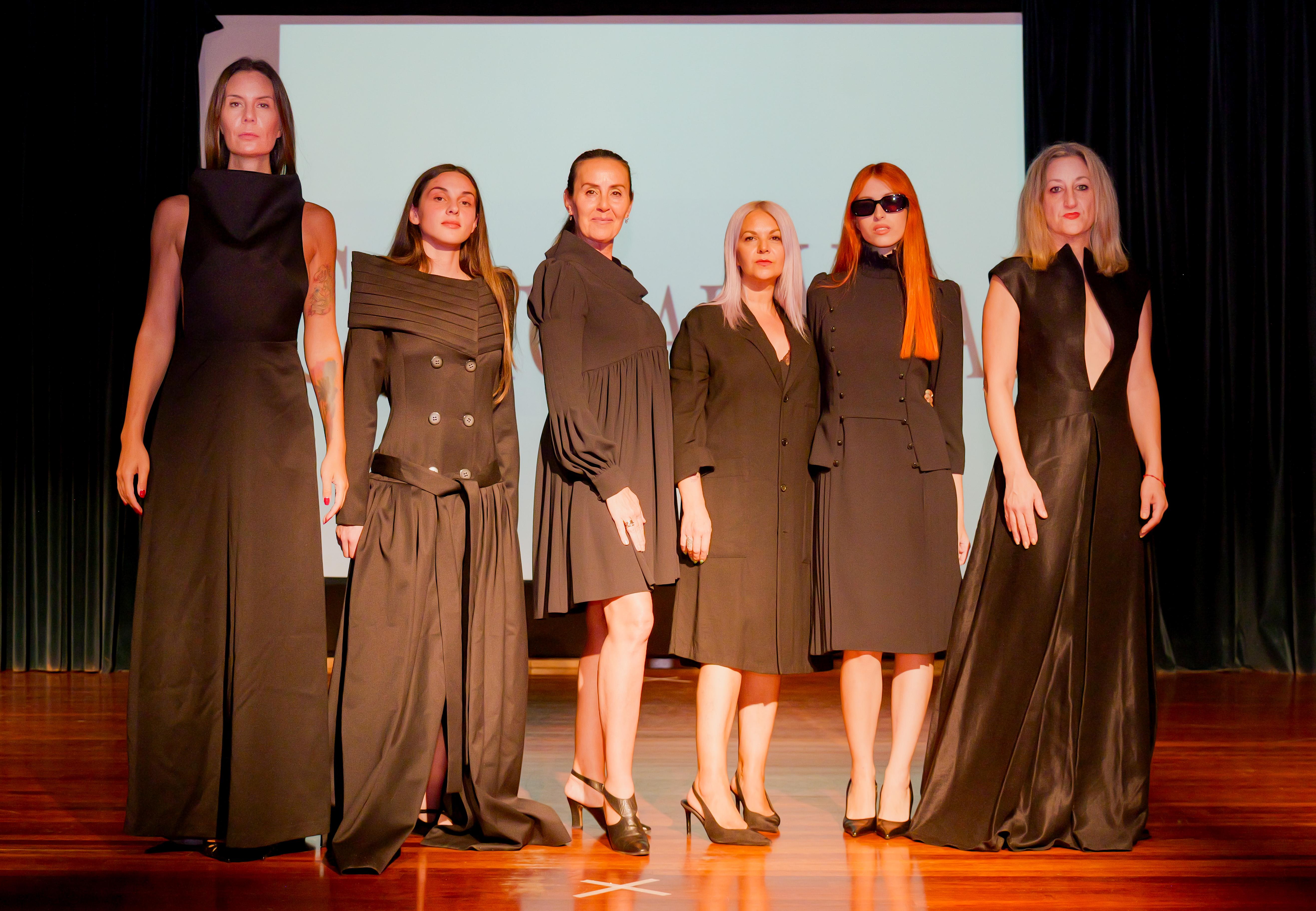 A Caniza celebrou a XI edición do Desfile de Moda «Curso de Deseño e Patronaxe de Cristóbal Vidal»