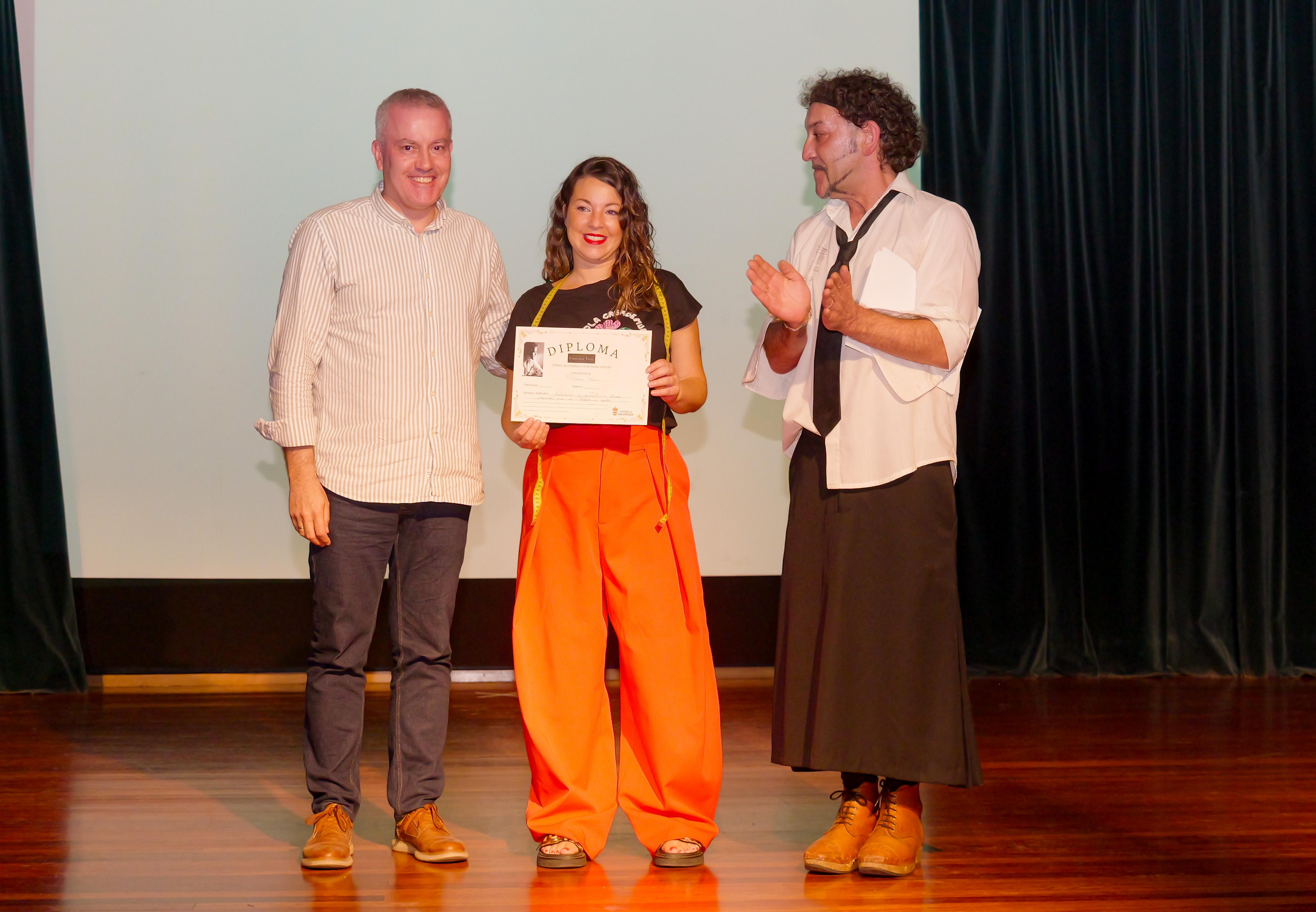 A Caniza celebrou a XI edición do Desfile de Moda «Curso de Deseño e Patronaxe de Cristóbal Vidal»