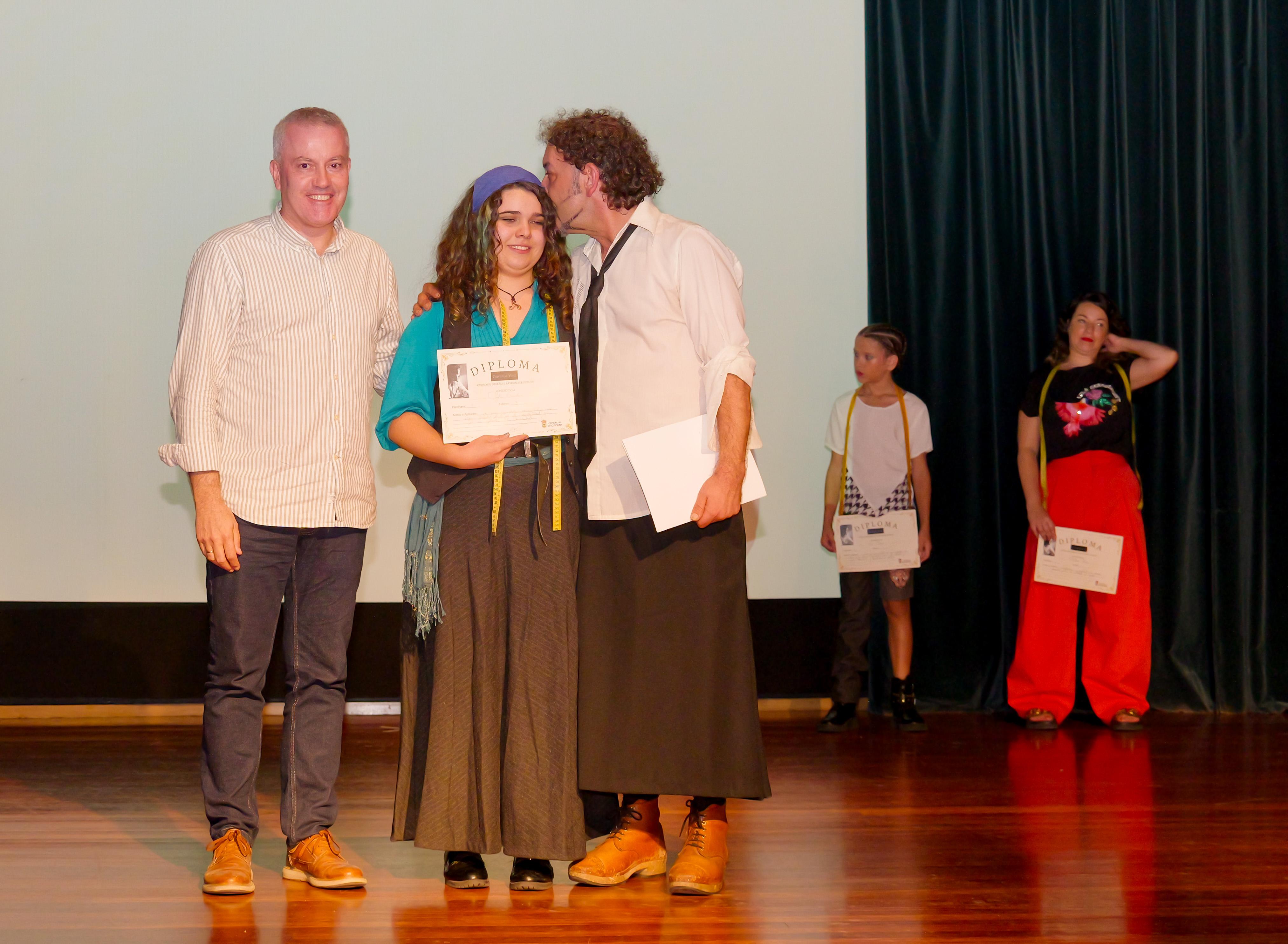 A Caniza celebrou a XI edición do Desfile de Moda «Curso de Deseño e Patronaxe de Cristóbal Vidal»