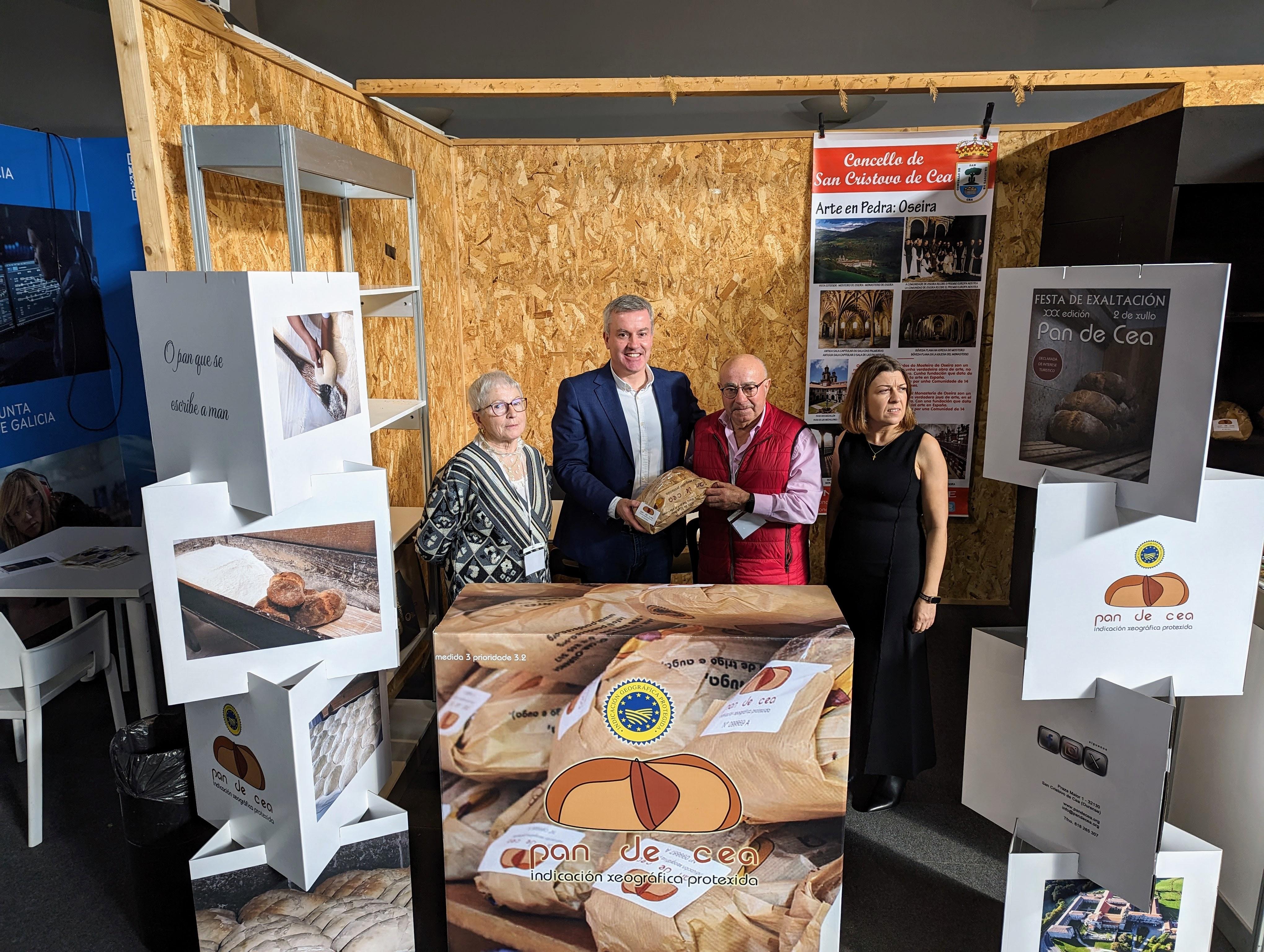 O Alcalde da Cañiza promociona a gastronomia do Concello  no Salón Internacional de Xantar en Ourense