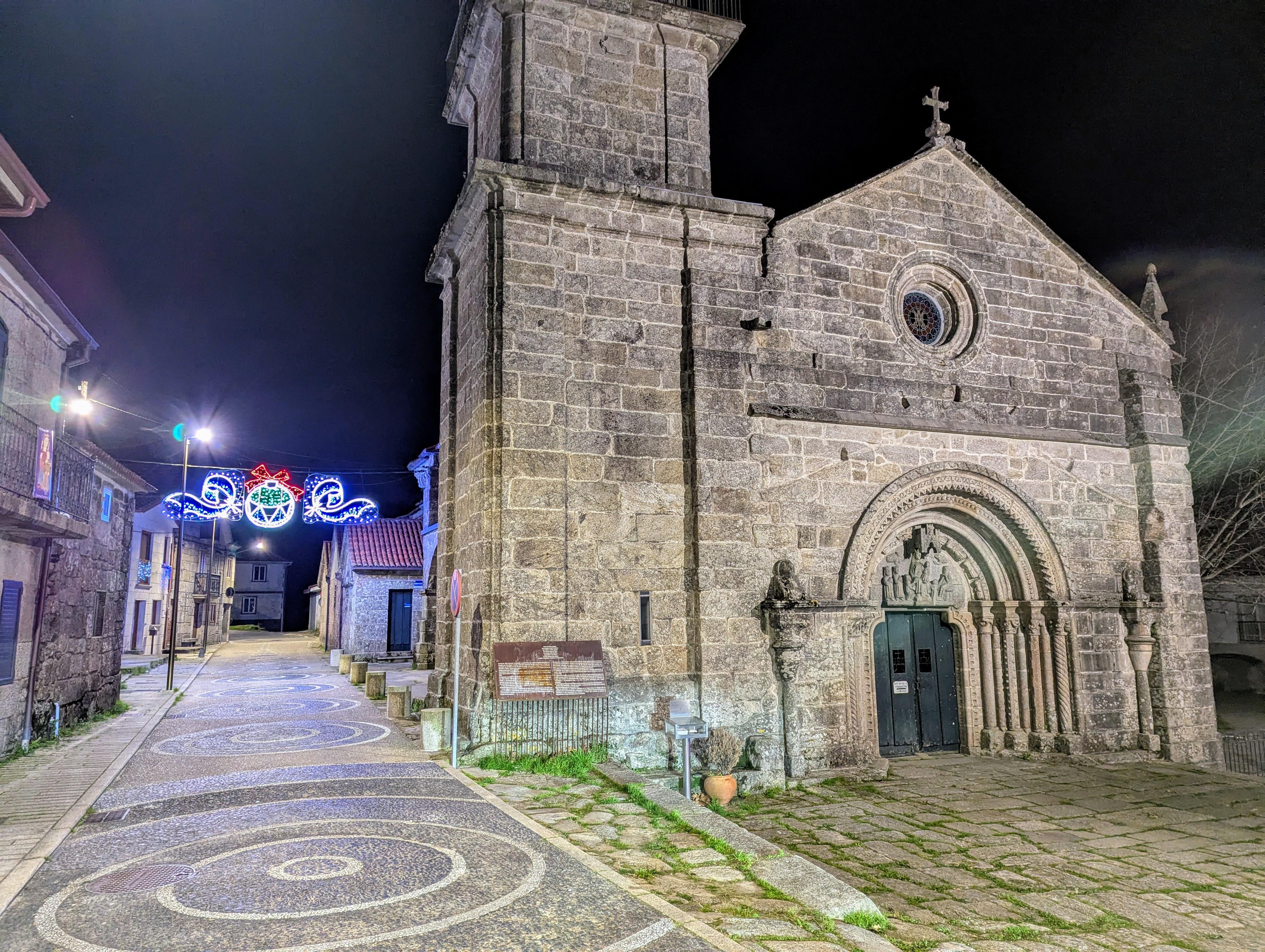 Presentamos a reportaxe das Luces da Cañiza neste Nadal 2024 & 2025