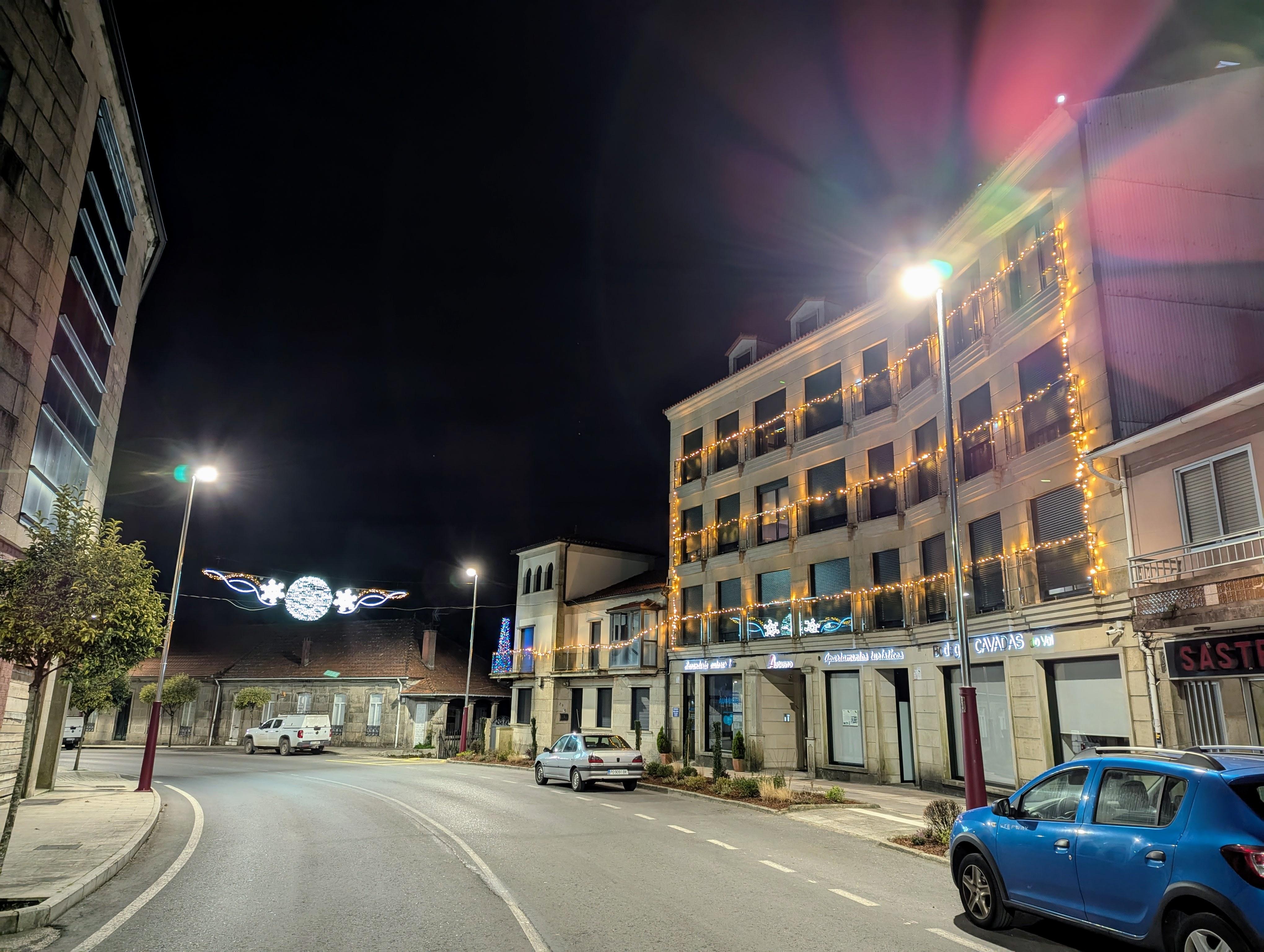 Presentamos a reportaxe das Luces da Cañiza neste Nadal 2024 & 2025