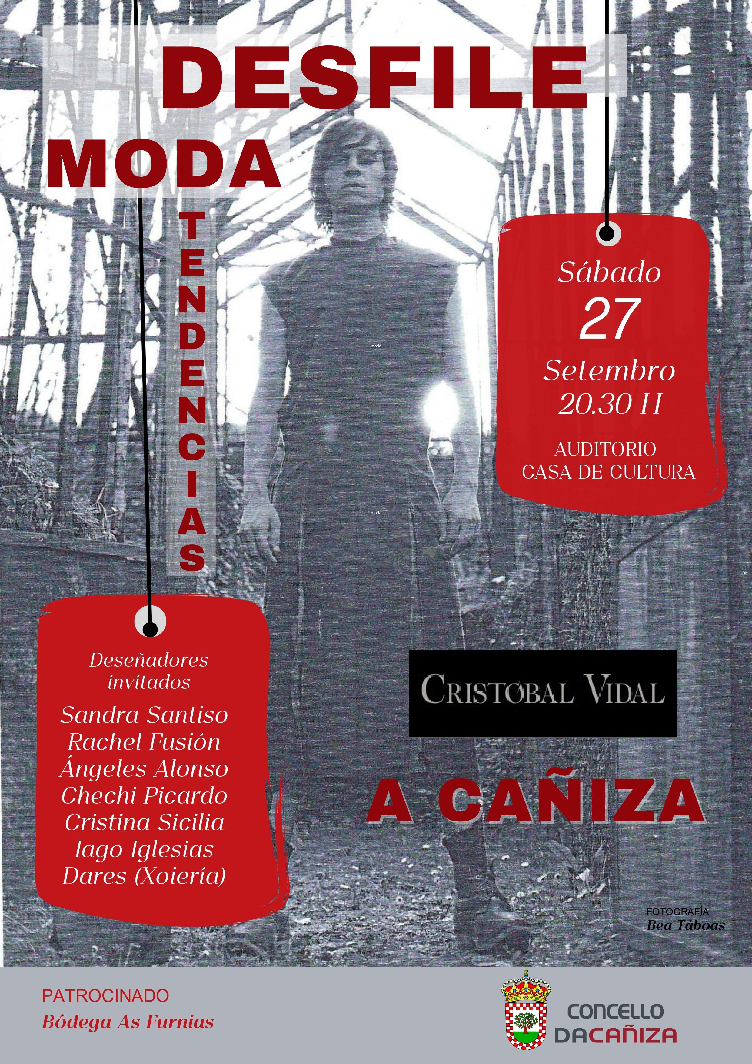 O Alcalde Luis Piña e o deseñador de moda Cristóbal Vidal presentan o desfile do XIV Curso de Patronaxe así como unha nova colección do creador galego