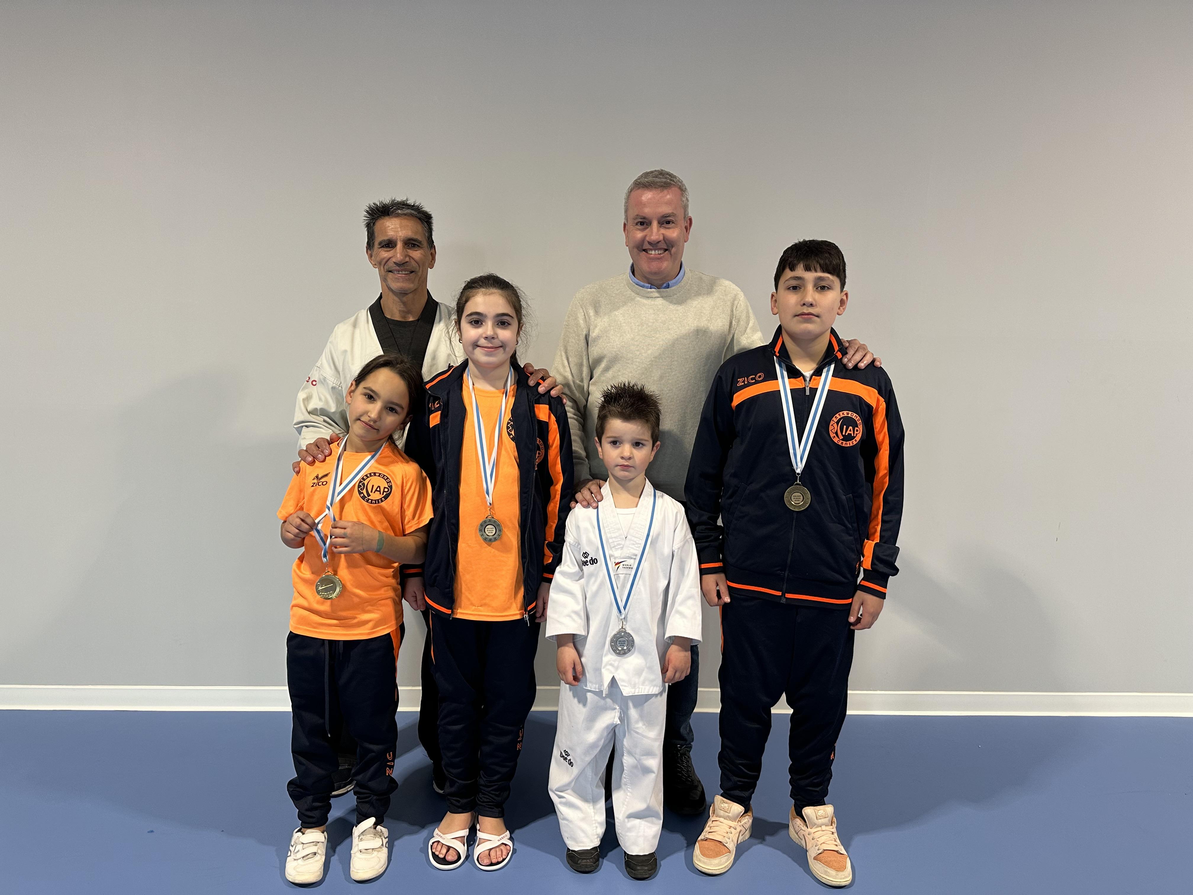Os alumnos de Taekwondo da Cañiza volven a conseguir novos triunfos na Copa Xunta de Técnica 2024 celebrada en Nigrán