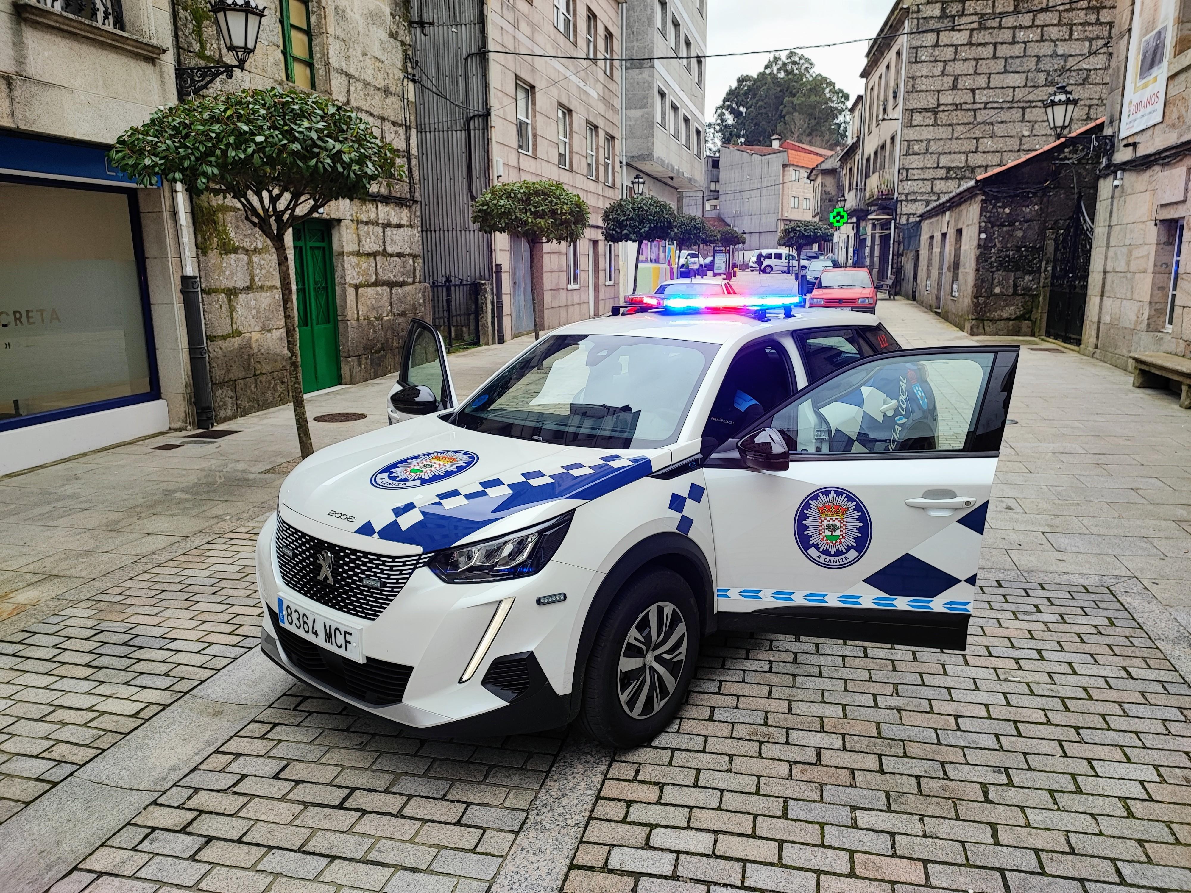 Recepcionamos o novo vehículo para a Policía Local 100% eléctrico