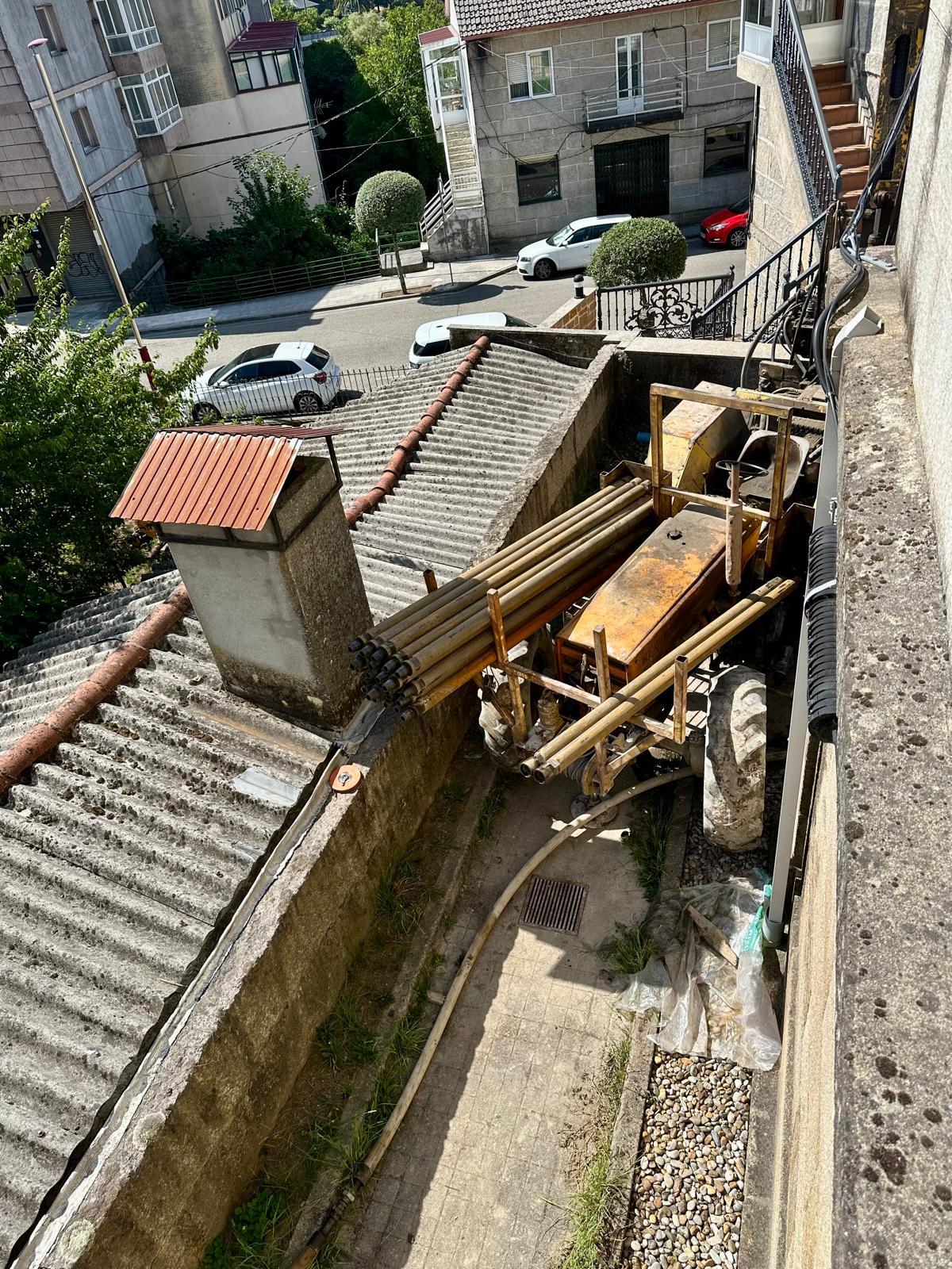 O Alcalde Luis Piña anunciou esta mañá que están a piques de rematar as obras de instalación de xeotermia na Casa Consistorial.