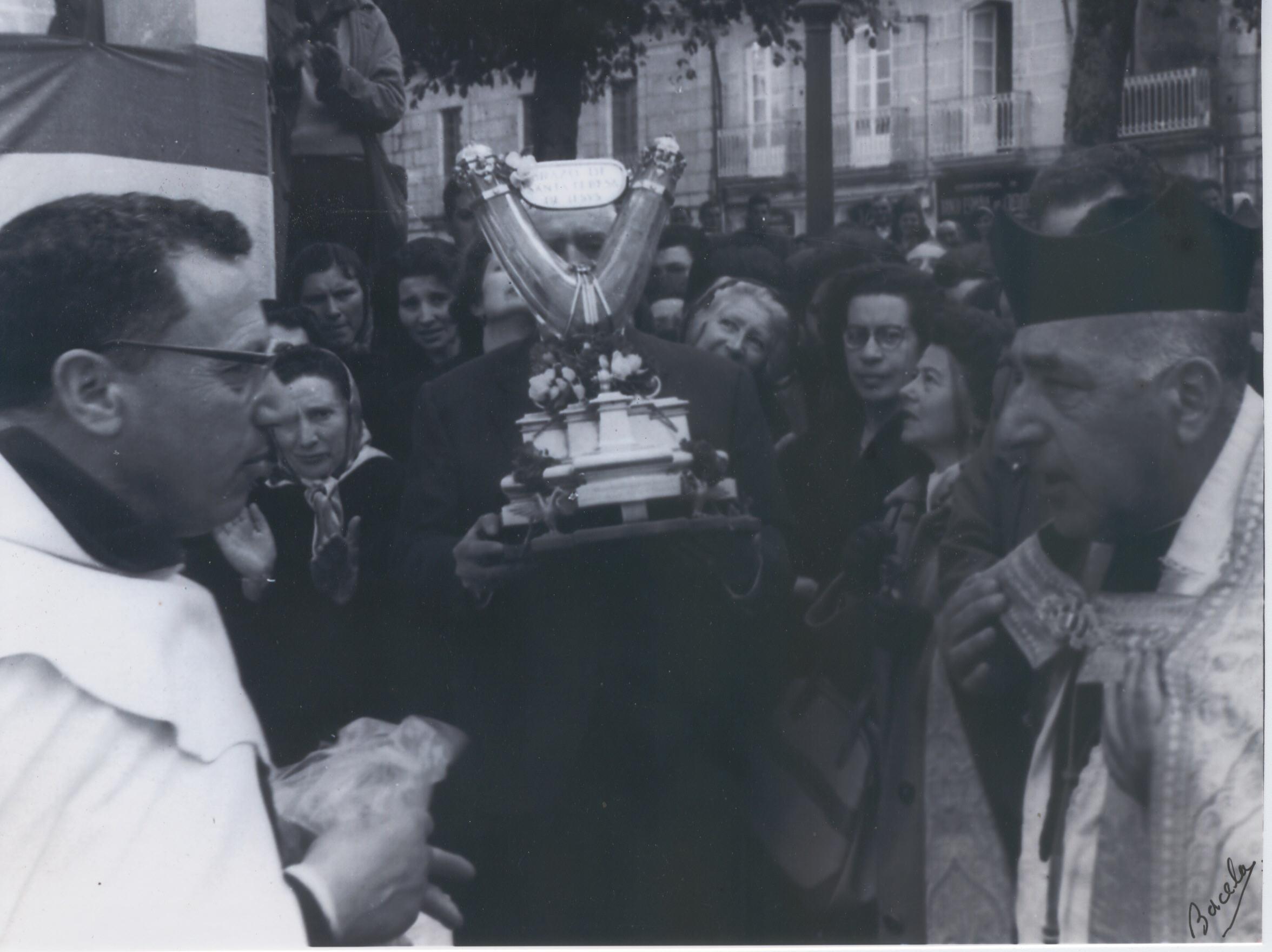 A Cañiza celebra a festividade da súa Patroa, Santa Teresa de Jesús.