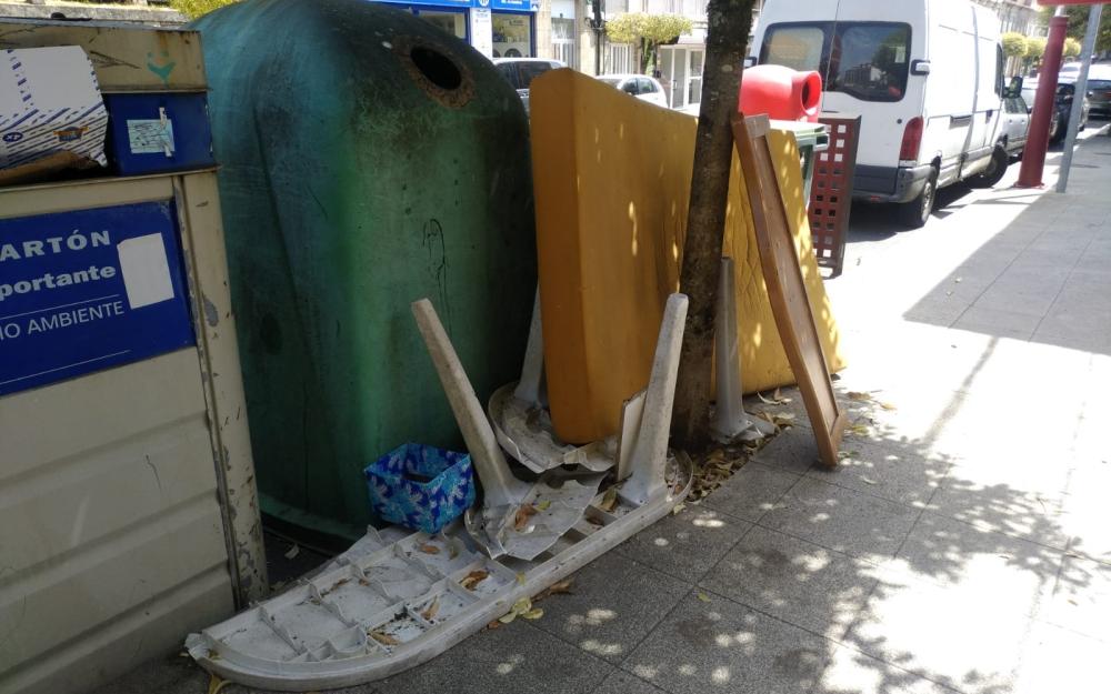 Cumprimento da normativa sobre residuos non domiciliarios e servizo municipal de recollida de voluminosos