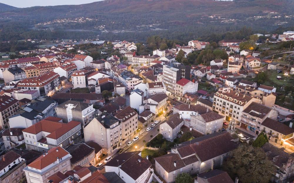 O Pleno do Concello da Cañiza abordará a ampliación da xornada do arquitecto técnico municipal para reforzar o Departamento de Urbanismo