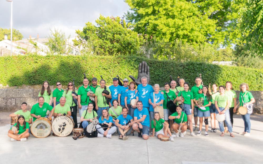 A música tradicional volve a soar nas rúas da Cañiza       