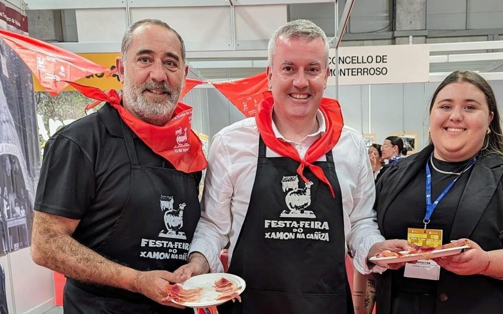 O xamón da Cañiza estivo presente durante esta fin de semana en FESTUR, na 10ª edición da Feira de Festas de Interese Turístico de Galicia