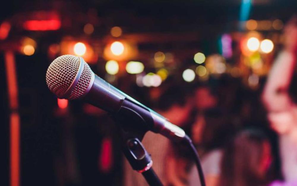 Karaoke o martes 9 de agosto de 2022 as 22.30h na Praza Maior da Vila
